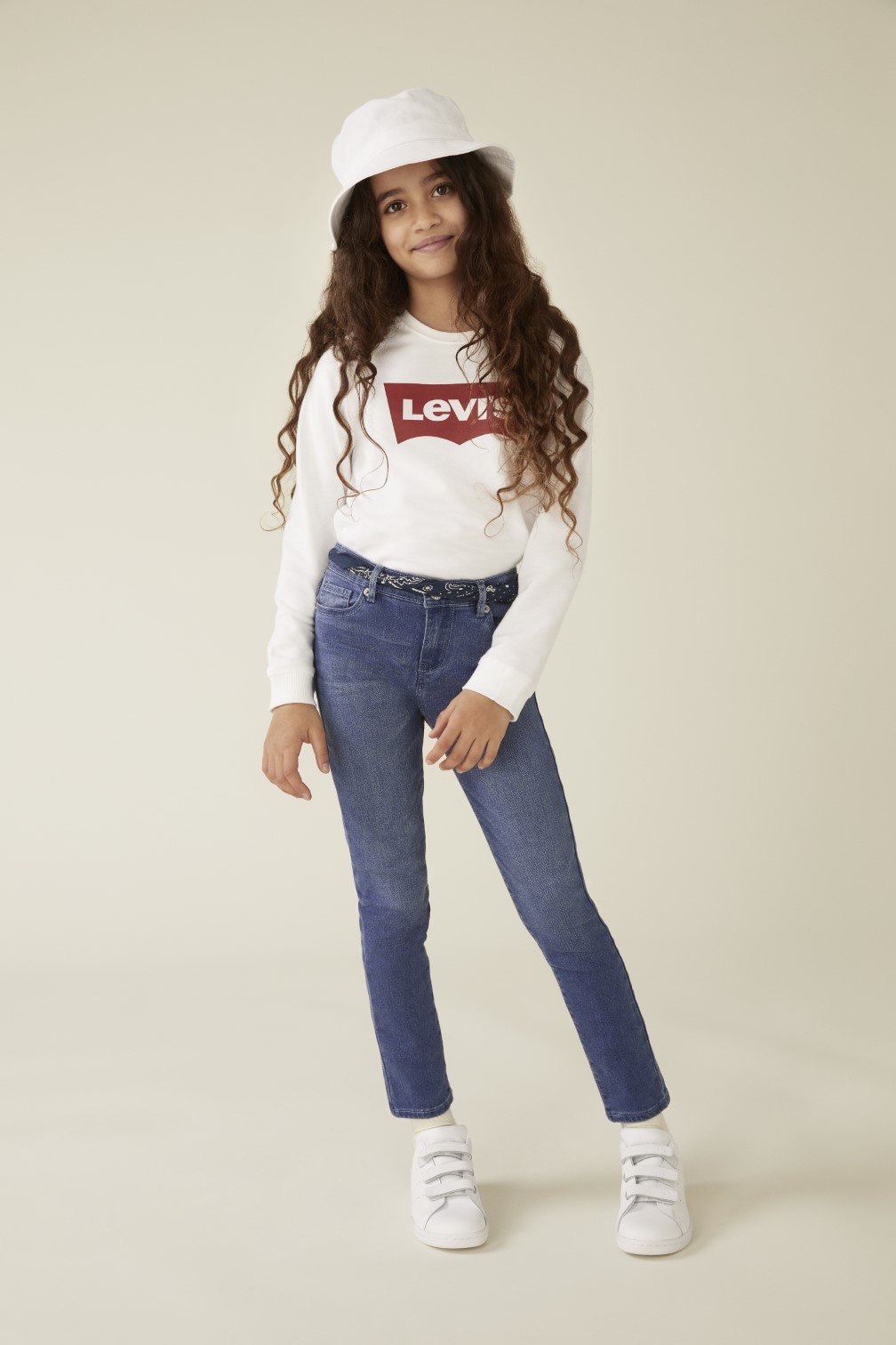 2020-12-12_OJOZ_LEVIS_SHAINEZ_LOOK 4_0060f1